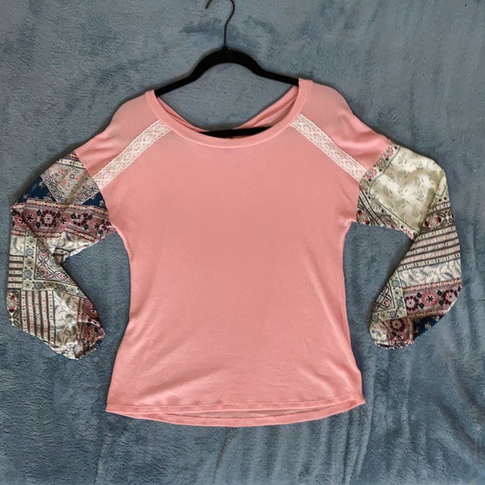 Bohemian pattern Francesca’s - long sleeve tee